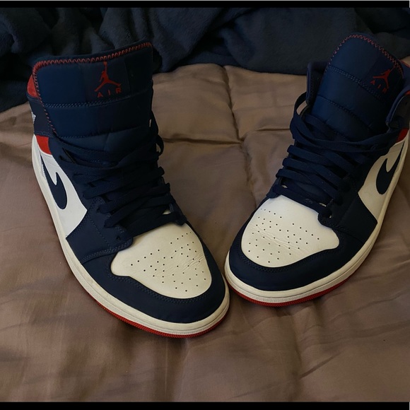 Jordan 1’s - Picture 1 of 3